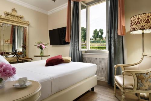 room detail thumbnail 1