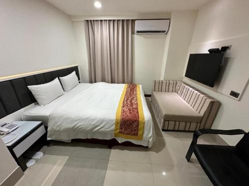 Two Chung Hotel in Okraj Tucheng 