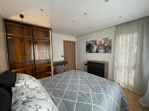 Stylish Sofia Getaway 1BDR near Mall Sofia and metro station, Sofía
