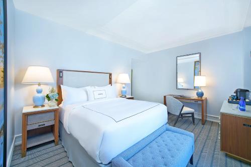 1 queen bed