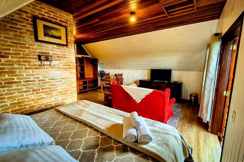 1 queen bed