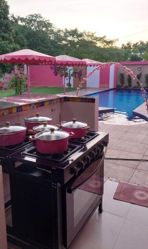 Family Space - Chacara Rosa Beautiful and Comfortable in Jardim Ubirajara