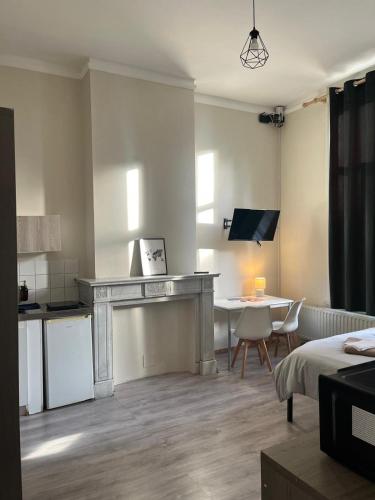 European District Hostel 1