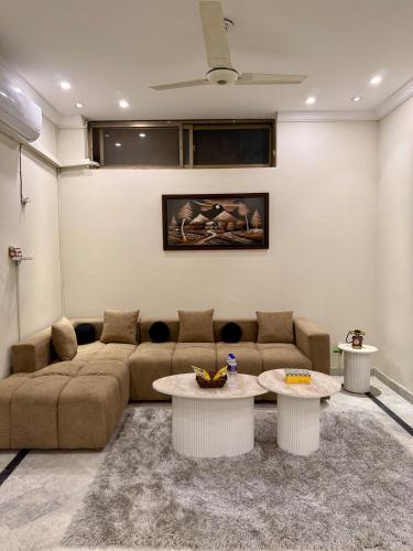 Designer & Spacious 2BHK Suite - Islamabad