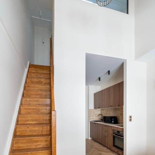 Spacious Paris Duplex for 4 Near Bastille