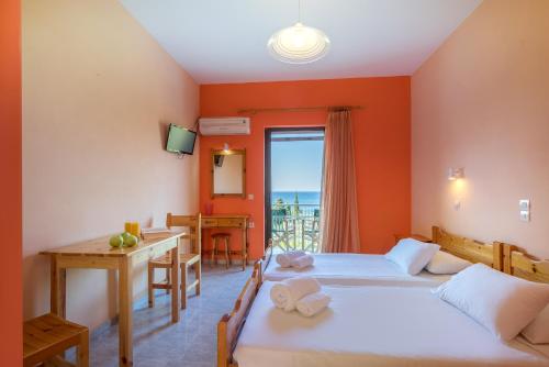 2 twin beds