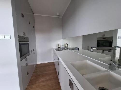 Apartament WHITE GLOVE Wojska Polskiego- Szpital MSWiA in Osiedle Wojska Polskiego