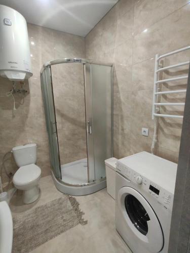 Zuhanyzó, New Comfort Apartment in Bucha