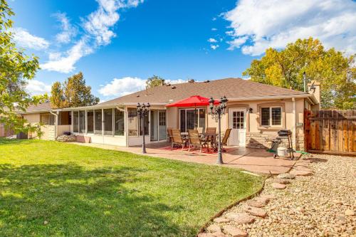 Suburban Home 9 Mi to Dtwn Denver: Outdoor Oasis! in Aurora-CU Anschutz Medical Campus