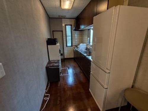 12名迄OK 5LDK ビーチまで徒歩3分 BBQ完備 駐車場5台White sun villa