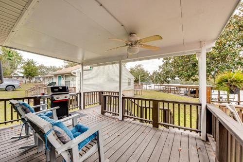 Couples Getaway! Lake Talquin Townhome w/ Deck in Quincy (Florida)