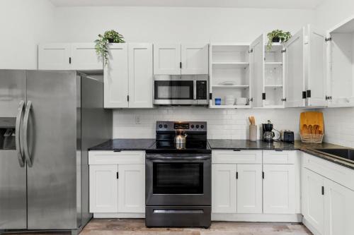 Spacious 4BR Home Near Temple & Center City in أخرى
