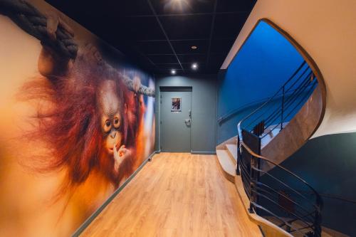 Hopper in บูร์ก-ออง-เบรส