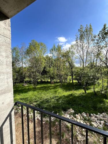 Terrace studio in an old farmhouse in 阿特馬爾
