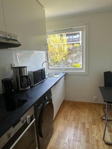 Kitchen, Cozy place in Lutvann with Balcony in Alna