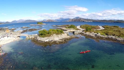 ที่เที่ยวใกล้ที่พัก, Townhouse with 4 bedrooms near Sørstrand in โฟลโร