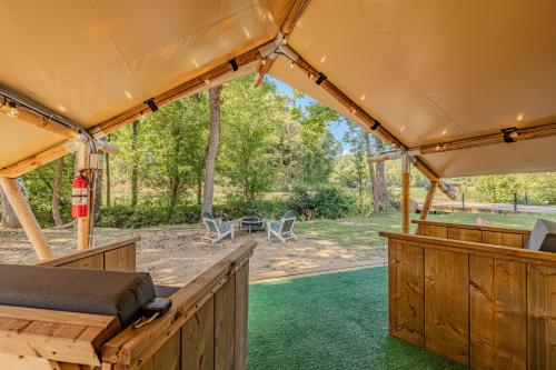 Kilátás, Luxury Glamping Near Gatlinburg and Asheville in Parrottsville (TN)