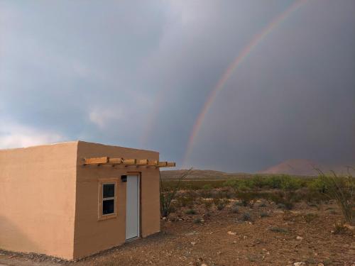 Cozy Peaceful Tiny Cabins Behind Big Bend National Park in Terlingua (Texas)