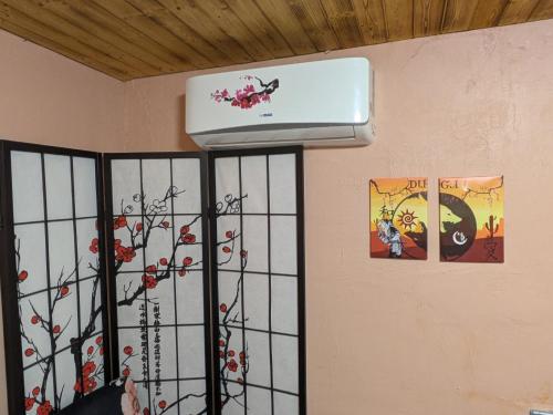 Cozy Peaceful Tiny Cabins Behind Big Bend National Park in Terlingua (Texas)