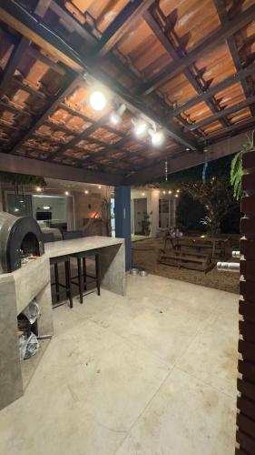 Charmosa hospedagem no Jardim Secreto SP in ริโอเปเกโน