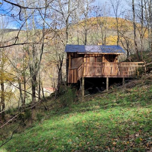 Cabane octogone sauvage - Octogonia, Ardèche