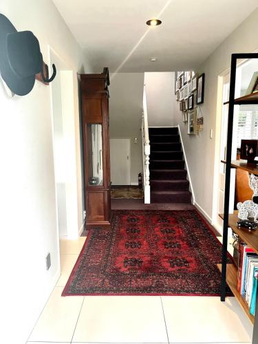 Stylish Family Retreat in Welbourn