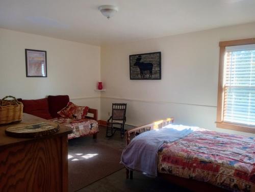 Convenient, Cozy, Mid-Coast Maine Cottage in โธมาสตัน (เอ็มอี)