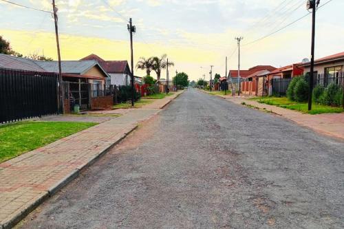 Surrounding environment, Budget Stays at Olivia Pines Guesthouse in Krugersdorp