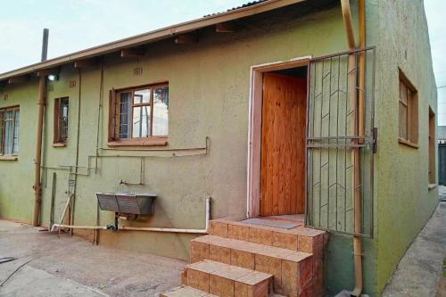 Exterior view, Budget Stays at Olivia Pines Guesthouse in Krugersdorp