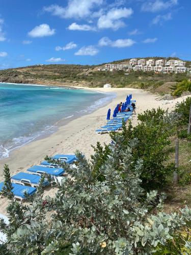 Indigo Escape in インディゴ ベイ