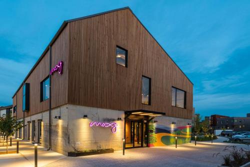 Exterior view, Moxy Fayetteville in Fayetteville (AR)