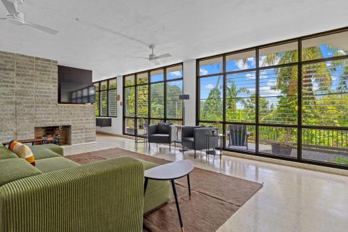 Rainforest Hideaway Villas, Pools and Nature Dive in Rio Grande