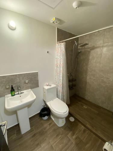 ฝักบัว, Habitacion Cowboy in ซาน นิโคลัส เดอ ลอส การ์ซา