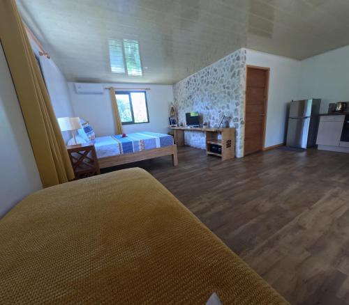 sala de TV, Rangiroa Te Manuia Lodge in Rangiroa