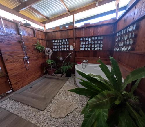 Baño, Rangiroa Te Manuia Lodge in Rangiroa