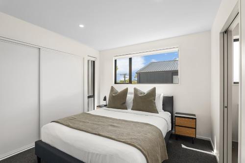 Bathroom, Sunny Somerfield Haven in Cashmere