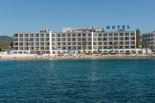 Hotel Club s'Estanyol - image 3