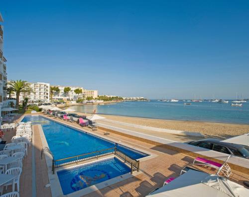 Hotel Vibra s´Estanyol, Bahia de Sant Antoni bei Es Cubells