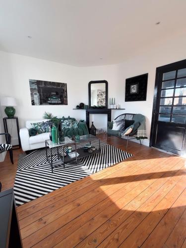 Grand Apartment Design Marcq-en-Barœul Lille - Location saisonnière - Marcq-en-Baroeul