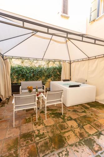 BolognaRoomscom - Frassinago Deluxe in Saragozza