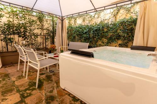 BolognaRoomscom - Frassinago Deluxe in Saragozza