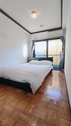 Shinjuku 2bed rooms sunny apart ment#2室1厅阳光公寓#高速无限制网路2#1