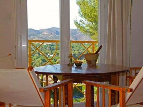 Facilities, Golf Valescure - Saint Raphael near Restaurant Cote Pinede
