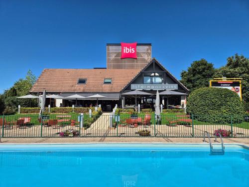 ibis Beaune La Ferme Aux Vins - Hotel - Beaune