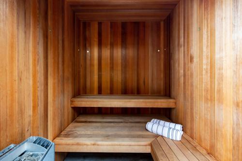 Cascata by Sothebys Luxury Rental Homes - image 4