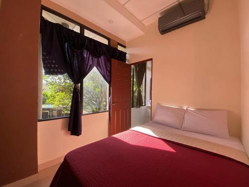 Hotel D' Palacio Real – khách sạn tại Jucuaran