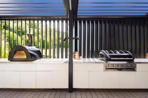 Cascata by Sothebys Luxury Rental Homes - image 6
