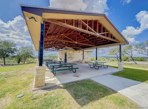 Létesítmények, Pool & Pickleball | Seaworld | Lackland in Castroville (TX)