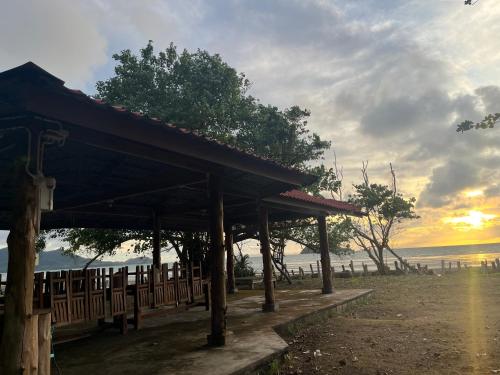 Baan mor aud at ko sriboya in Koh Sriboya
