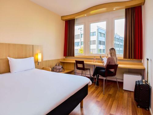 1 double bed